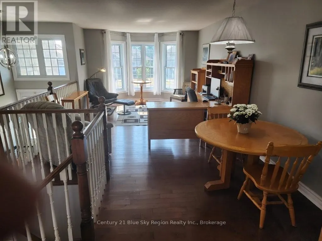 4 BROOKLAND DRIVE
