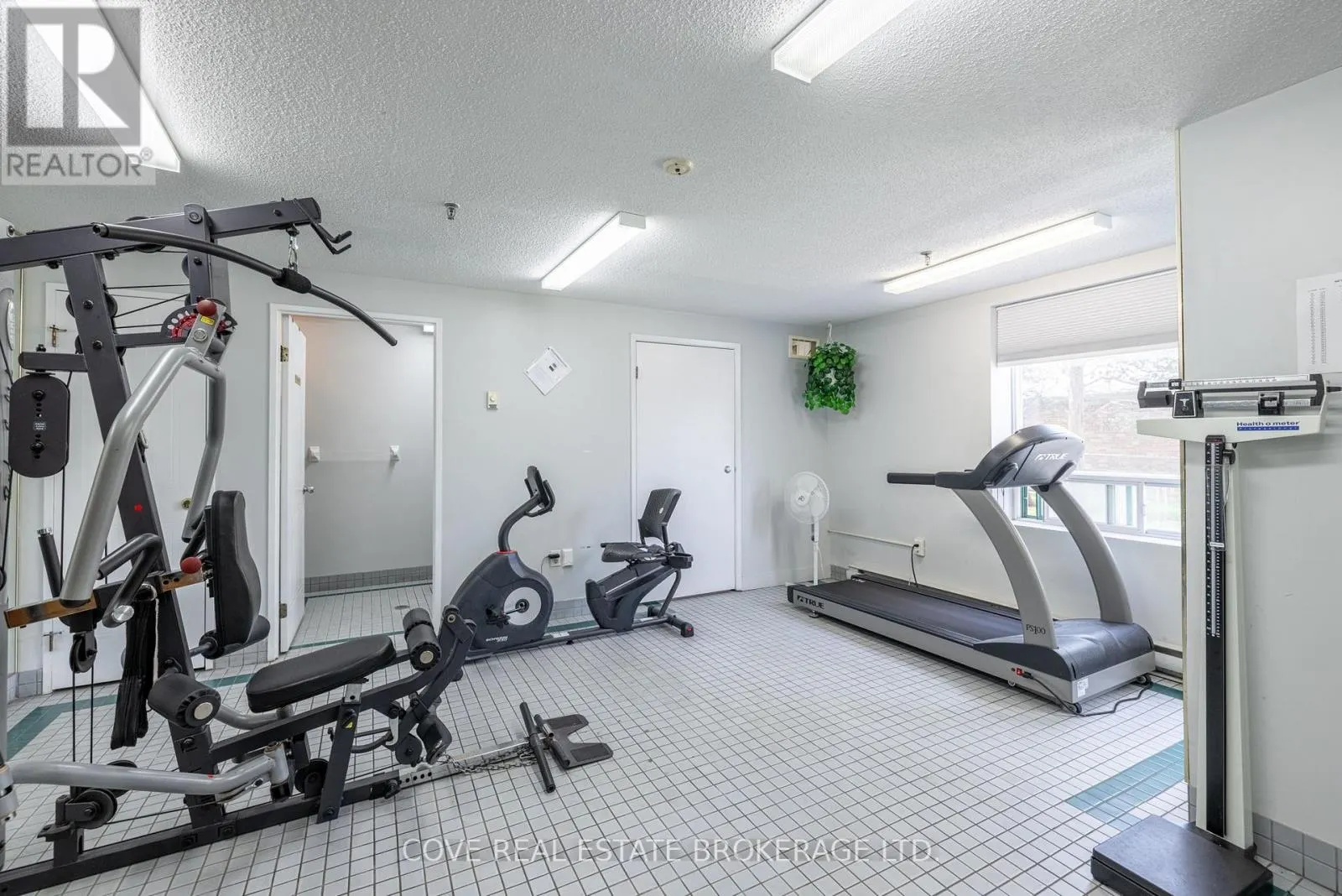 1004 - 76 BASE LINE ROAD W, #1004