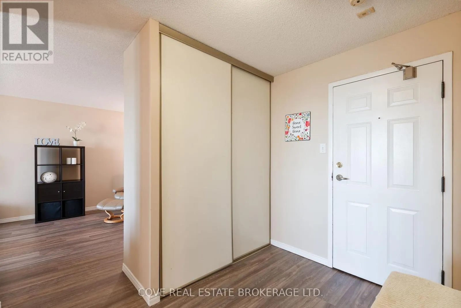 1004 - 76 BASE LINE ROAD W, #1004
