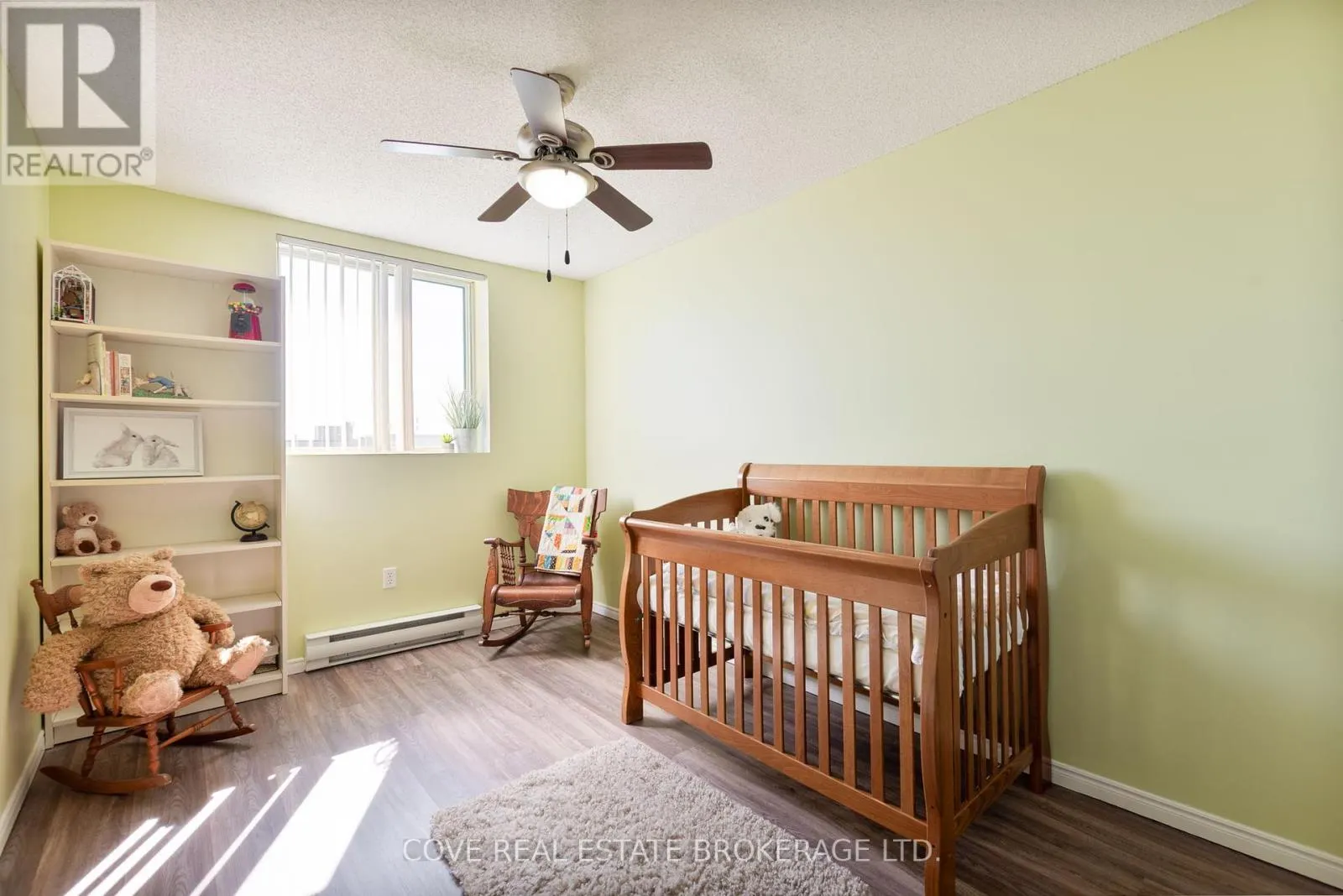 1004 - 76 BASE LINE ROAD W, #1004
