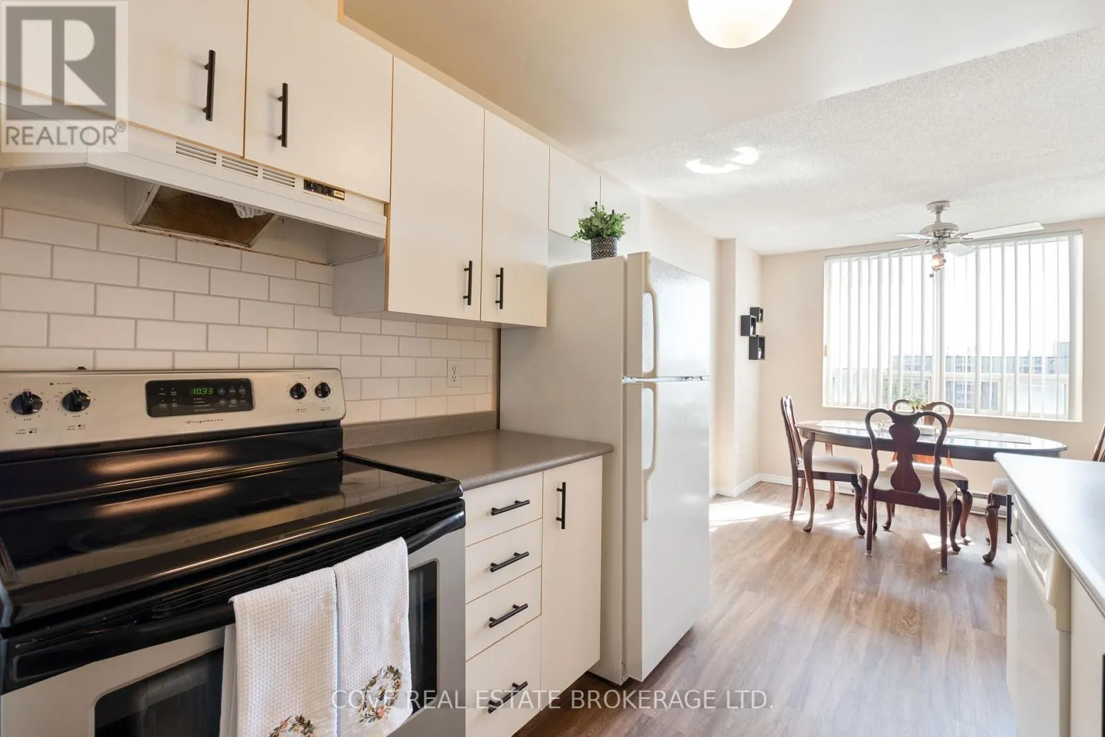 1004 - 76 BASE LINE ROAD W, #1004