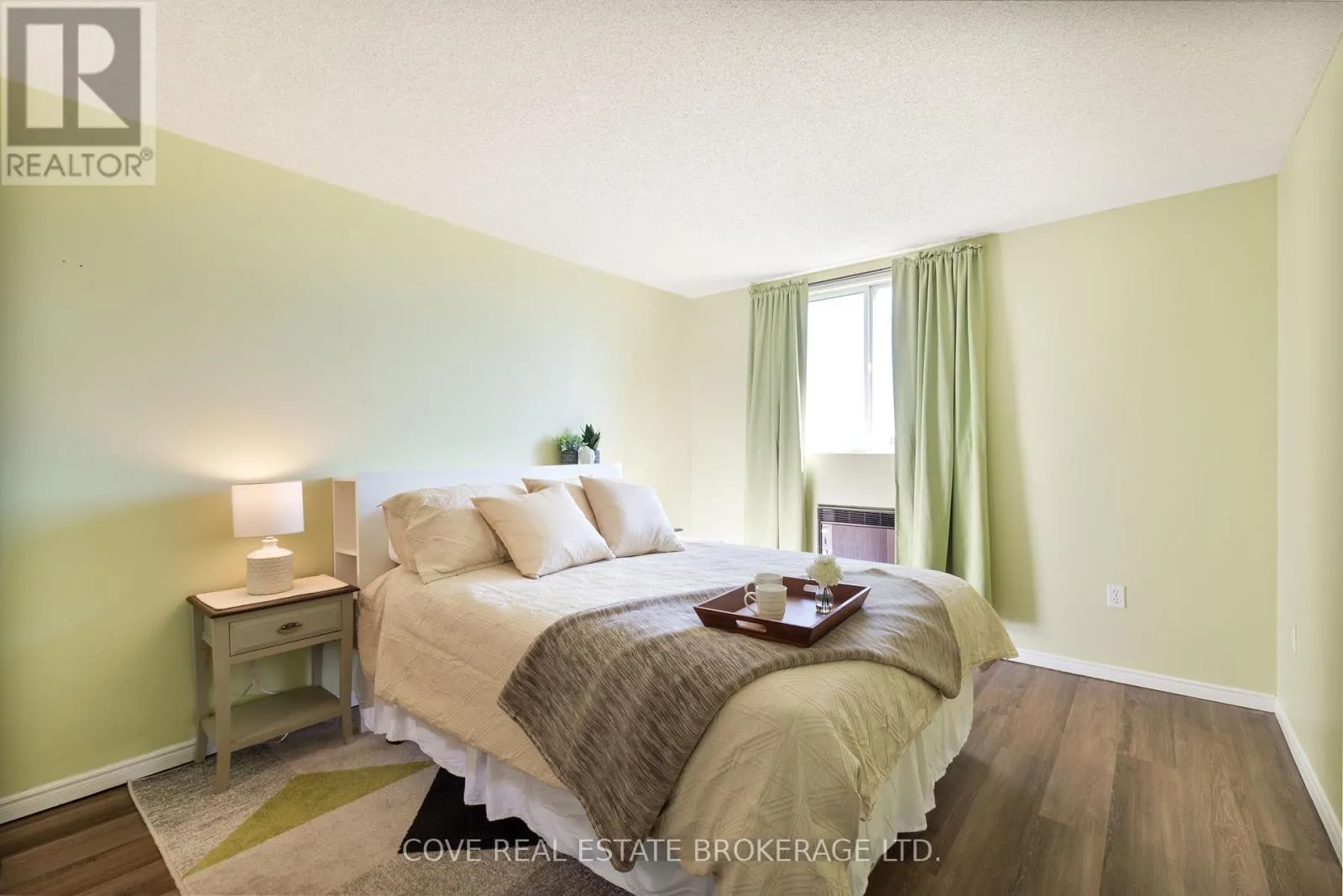 1004 - 76 BASE LINE ROAD W, #1004