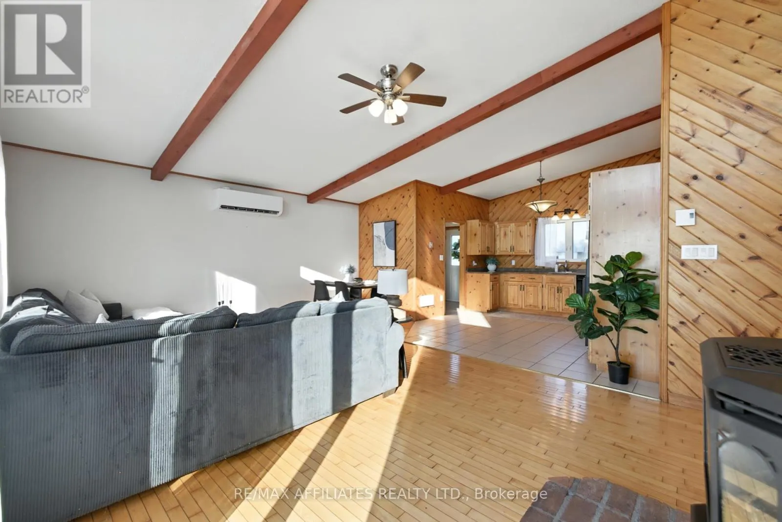 70 CORKTOWN LANE