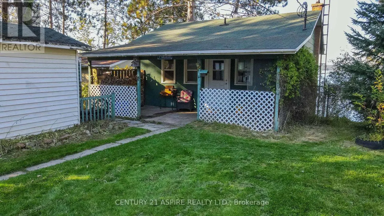 751 ROCK POINT LANE