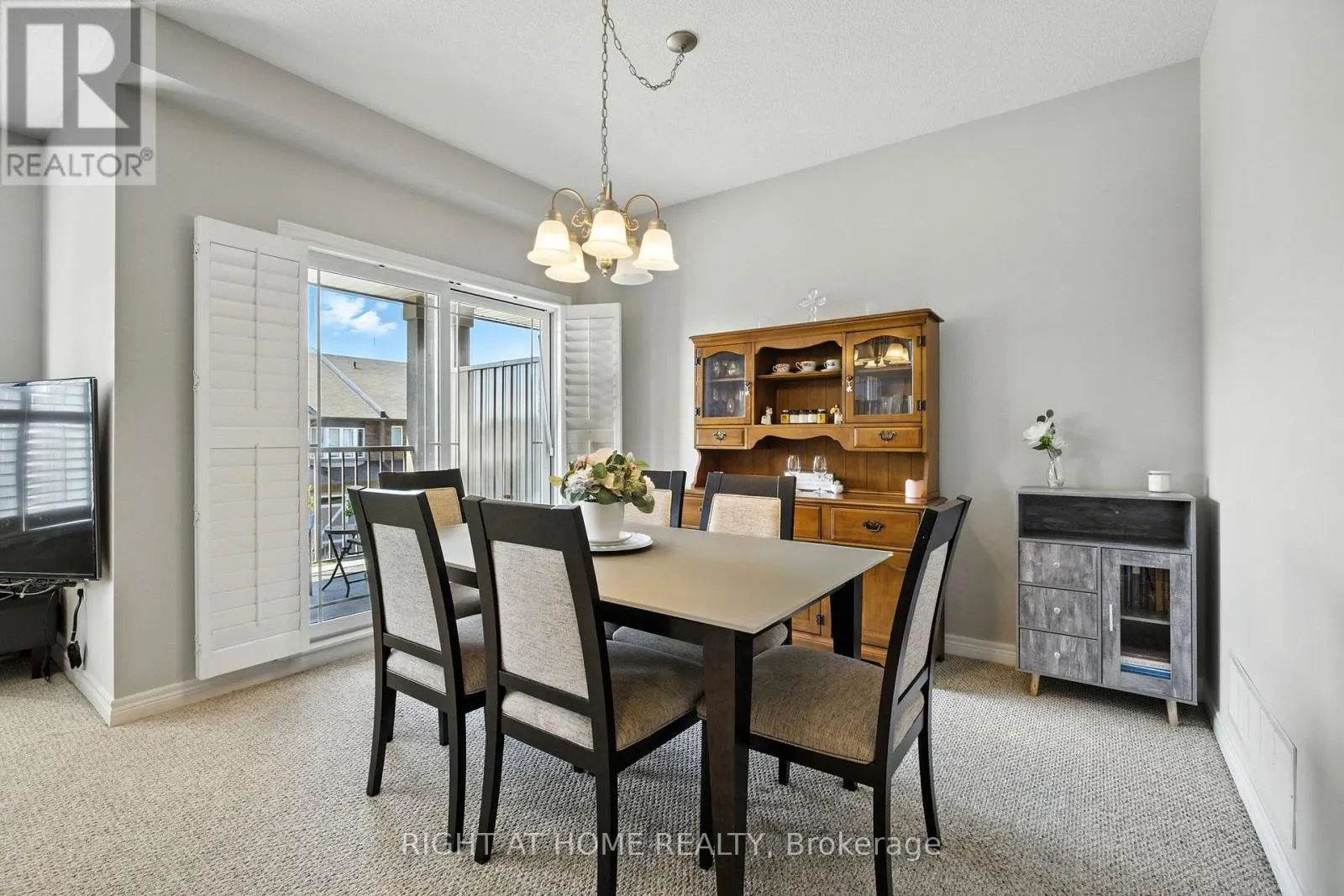 3 BLOOM CRESCENT