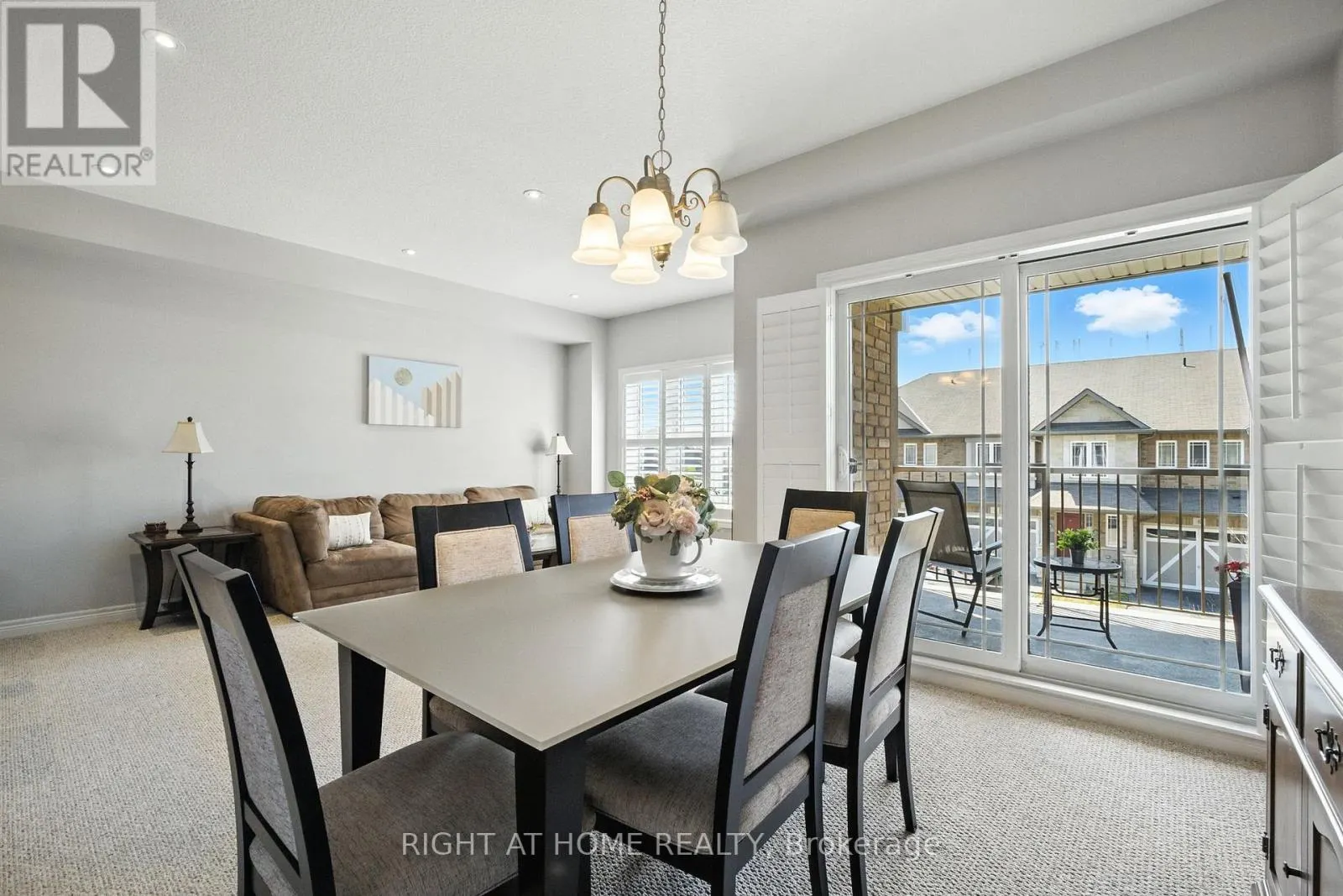 3 BLOOM CRESCENT