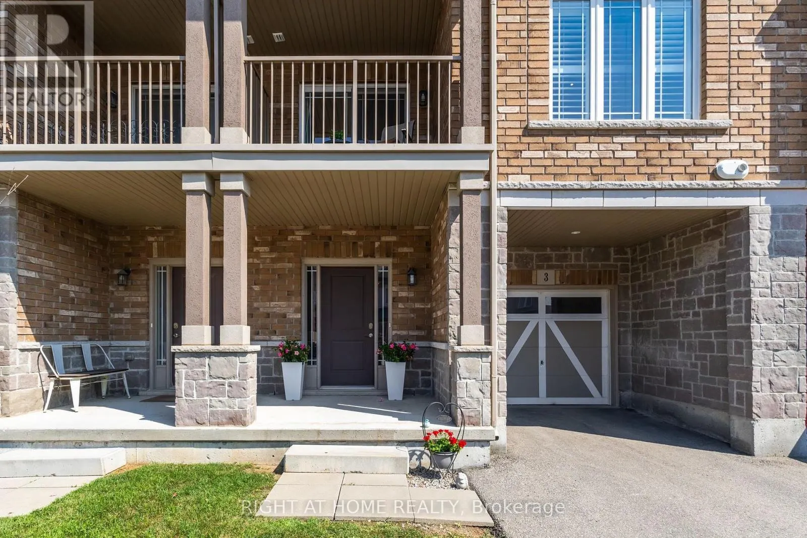 3 BLOOM CRESCENT