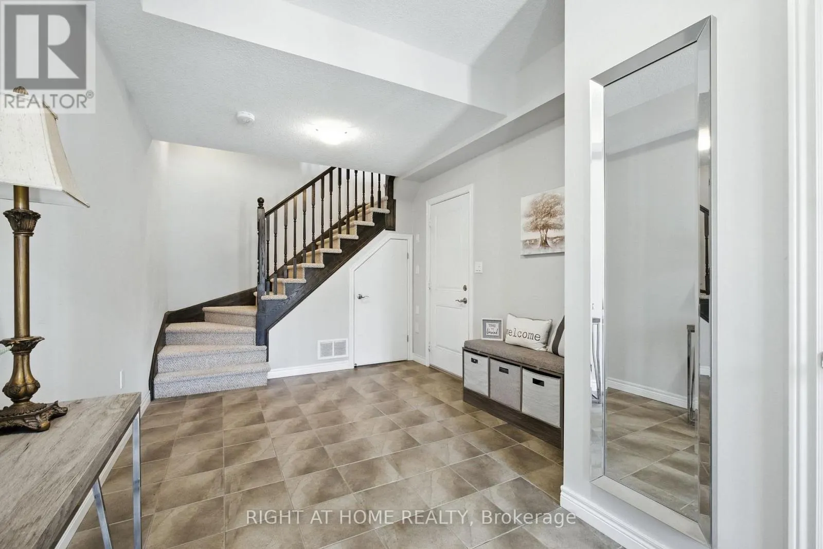 3 BLOOM CRESCENT