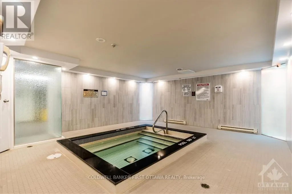 407 - 2759 CAROUSEL CRESCENT