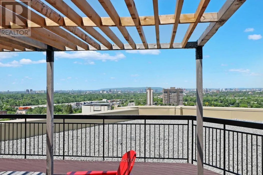 407 - 2759 CAROUSEL CRESCENT