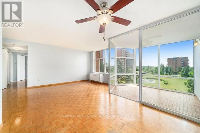 407 - 2759 CAROUSEL CRESCENT
