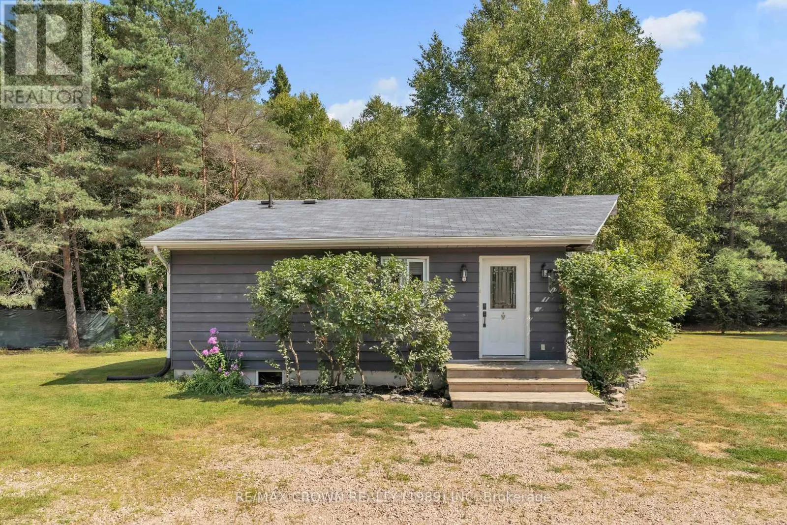 498 SOUTH RIVER ROAD