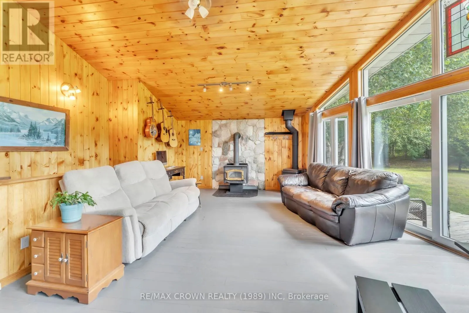 498 SOUTH RIVER ROAD
