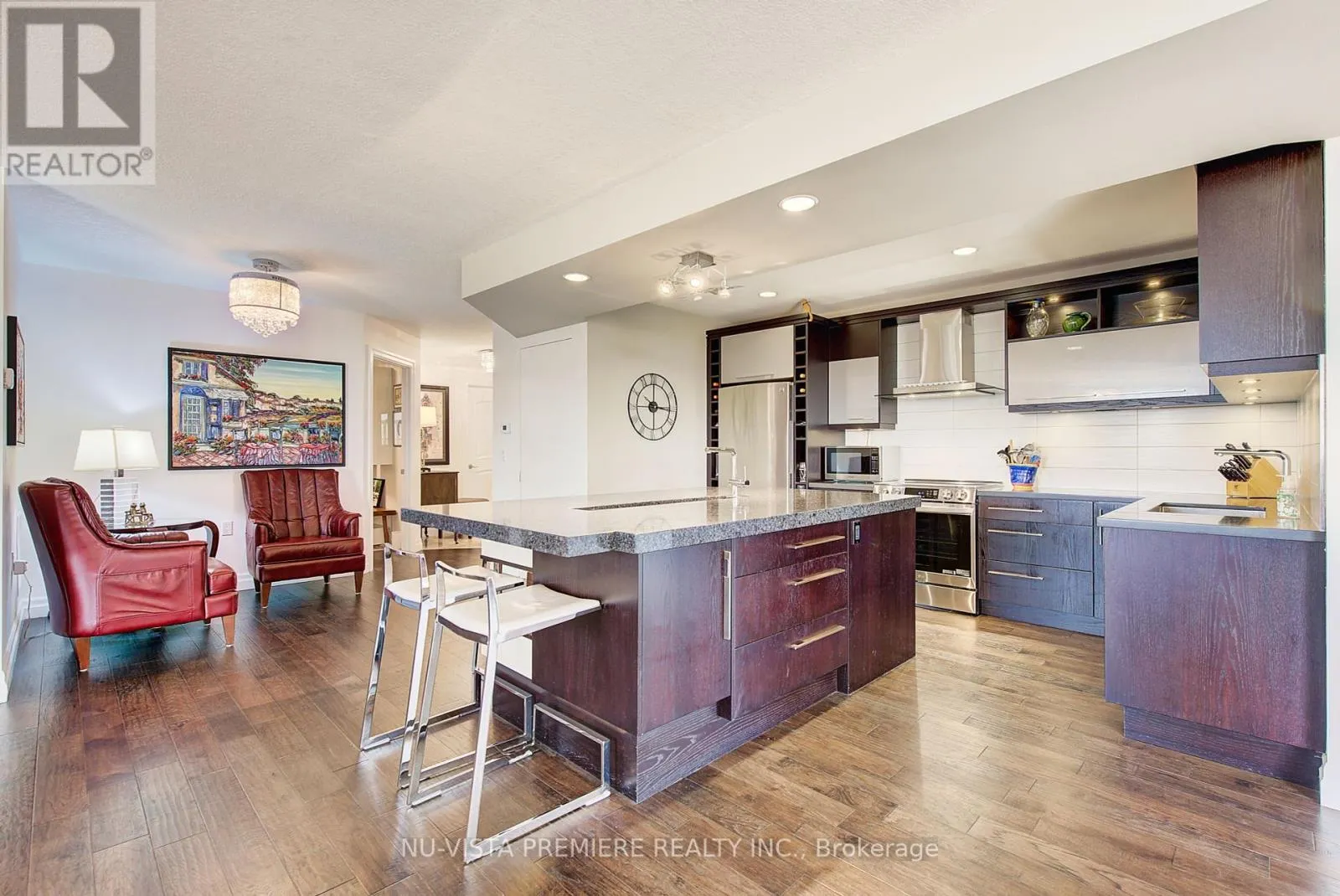 1203 - 250 PALL MALL STREET, #1203
