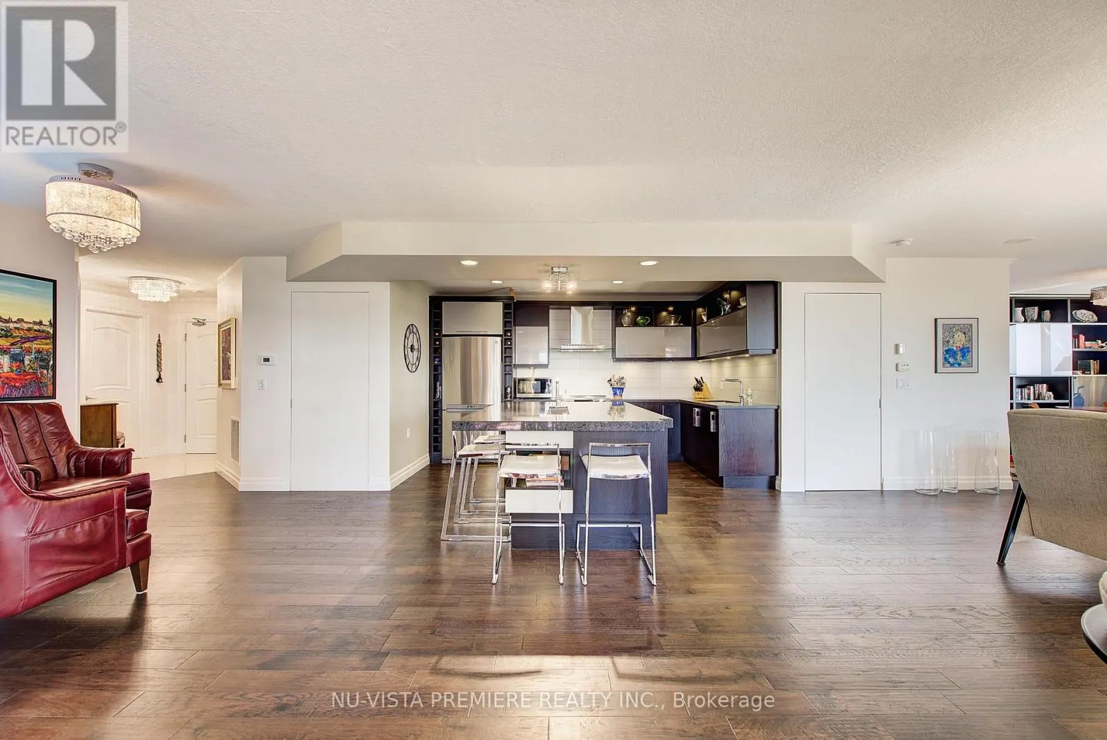 1203 - 250 PALL MALL STREET, #1203