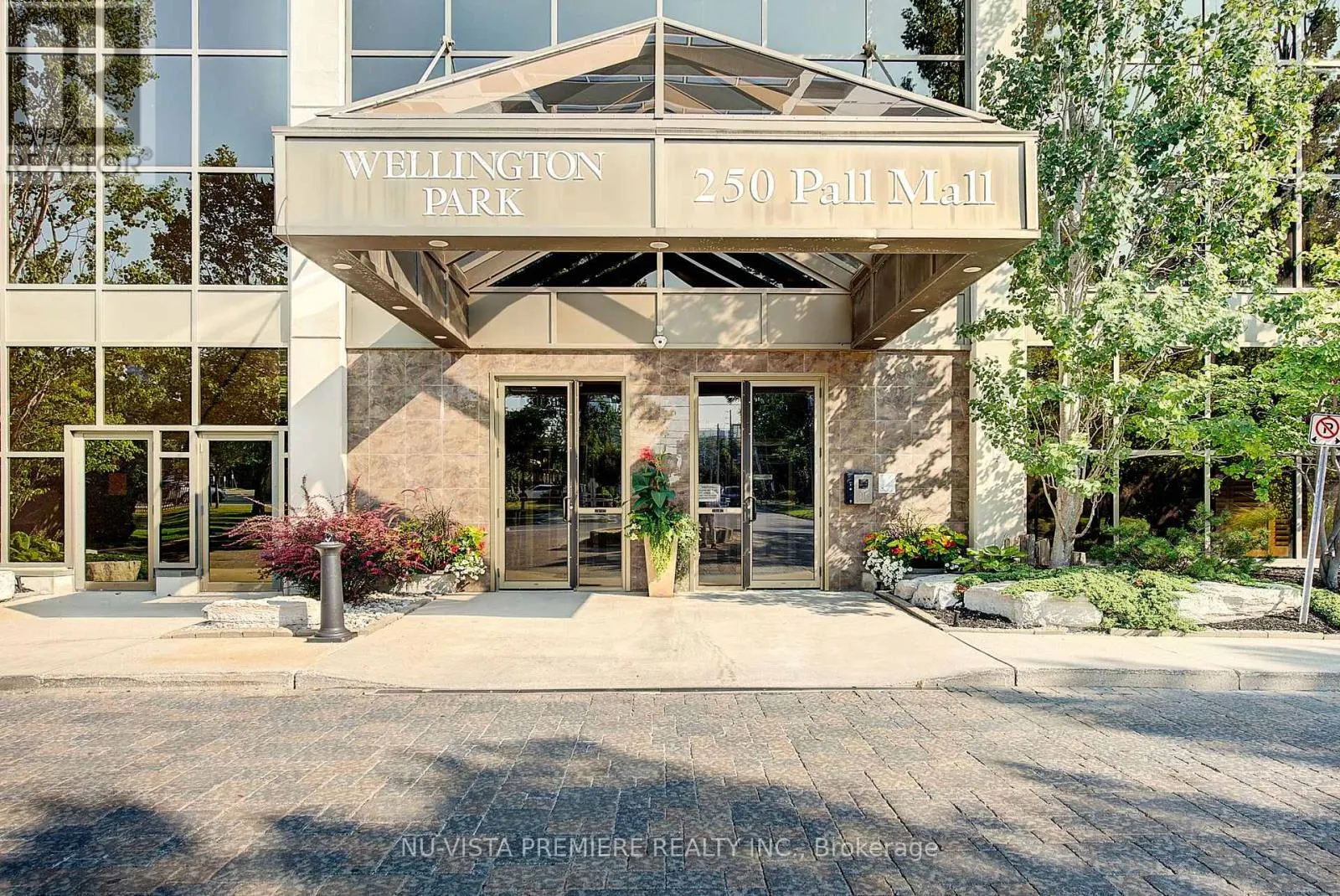 1203 - 250 PALL MALL STREET, #1203