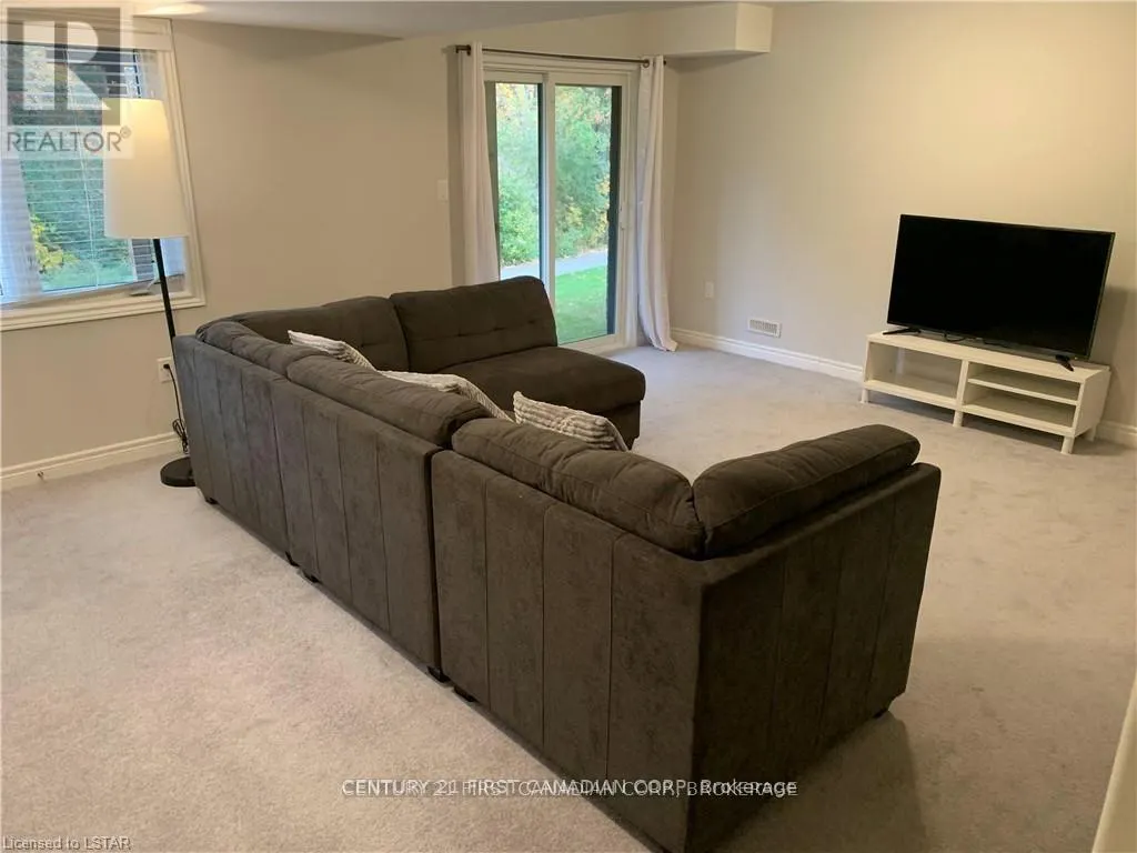 31 - 2235 BLACKWATER ROAD, #31