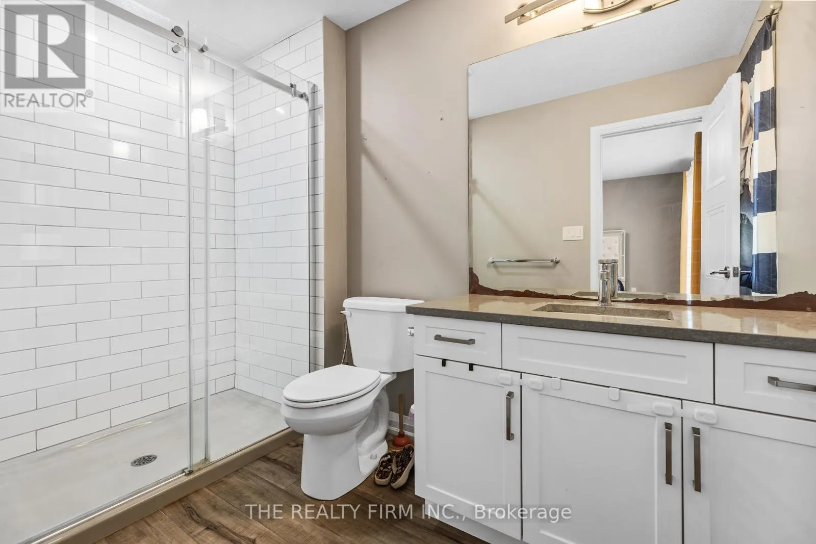 22 - 1 MILLER DRIVE, #22