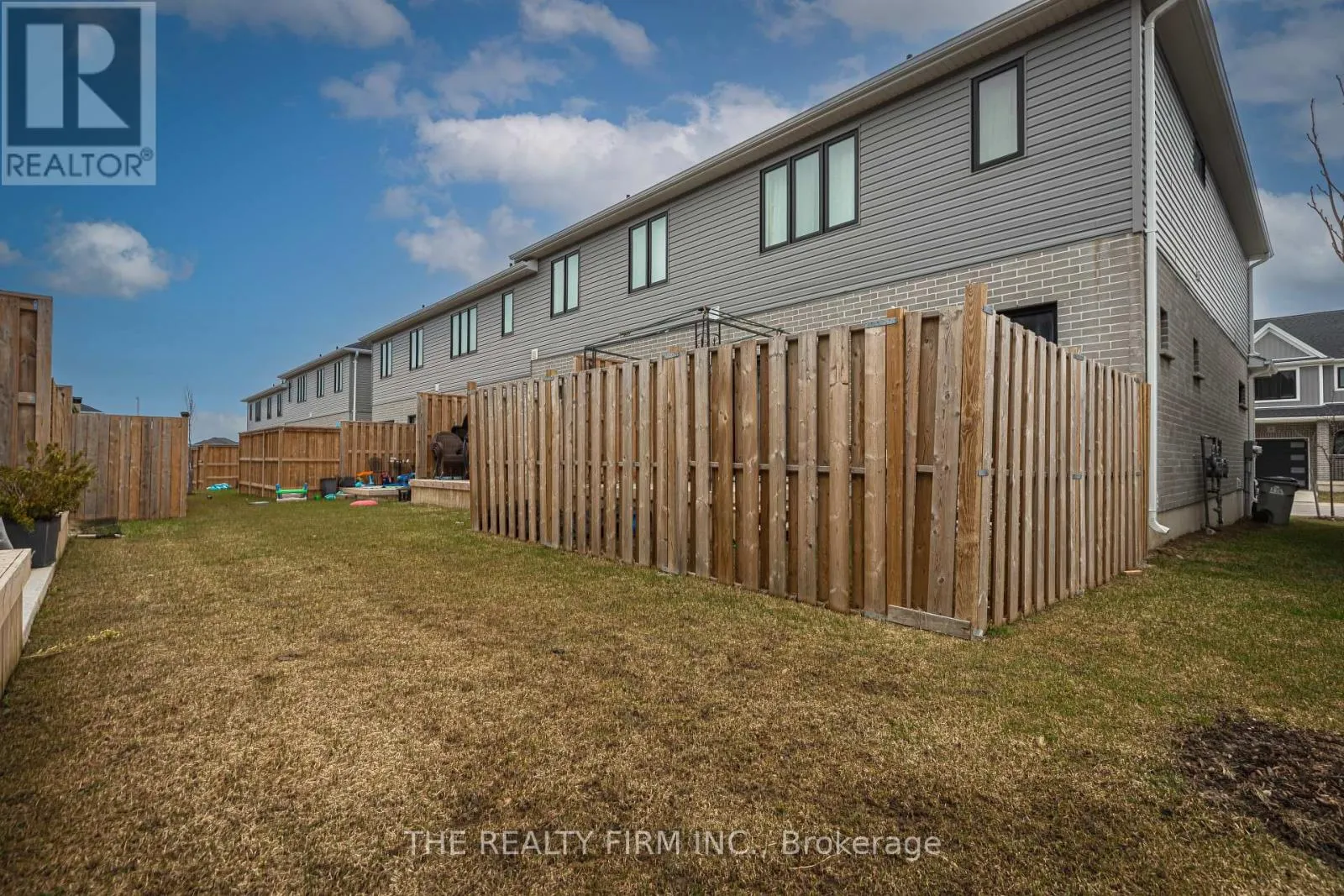 22 - 1 MILLER DRIVE, #22