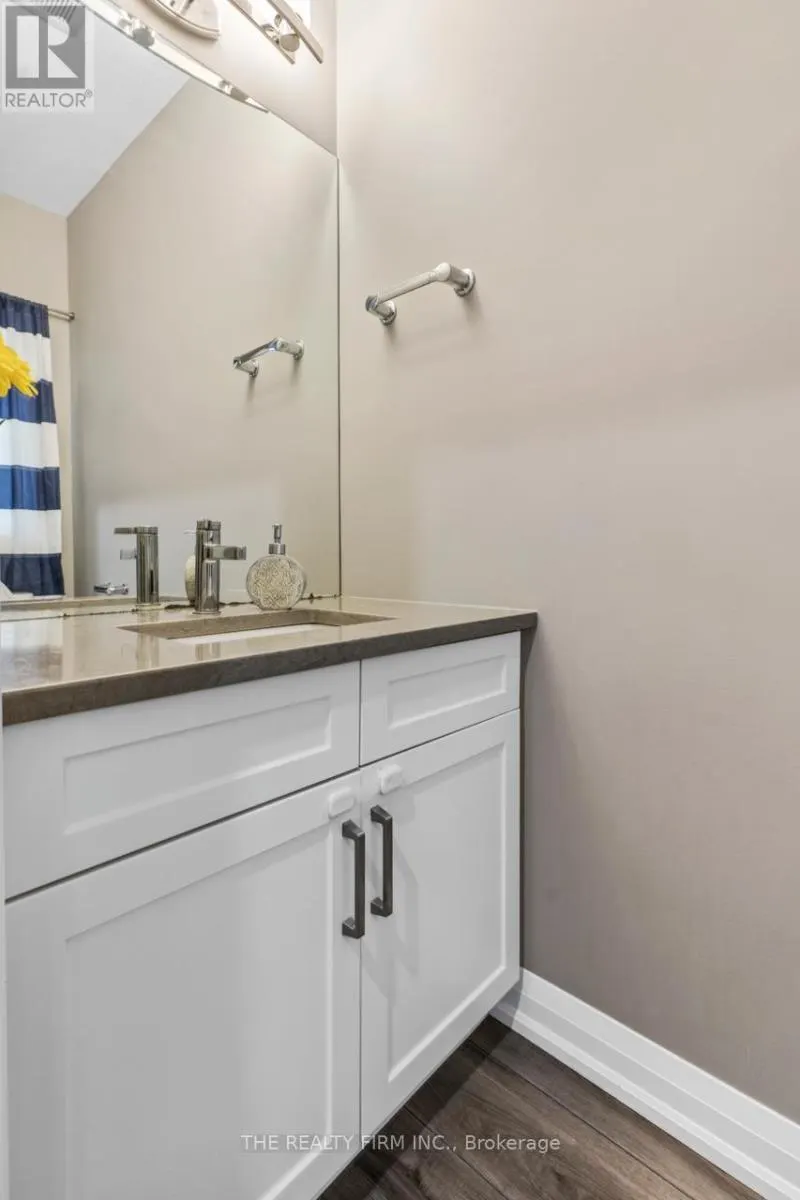 22 - 1 MILLER DRIVE, #22
