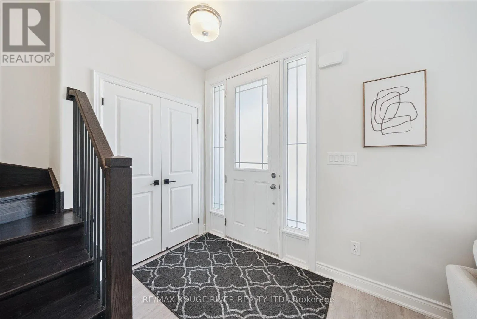 1093 RIPPINGALE TRAIL