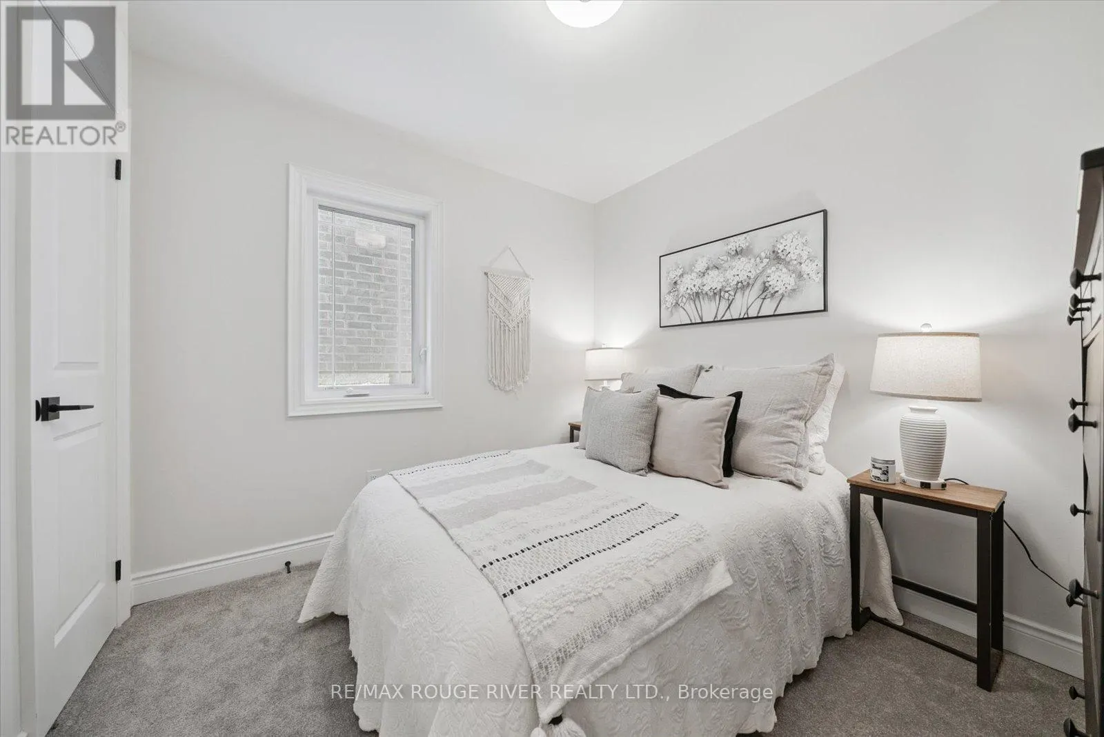 1093 RIPPINGALE TRAIL