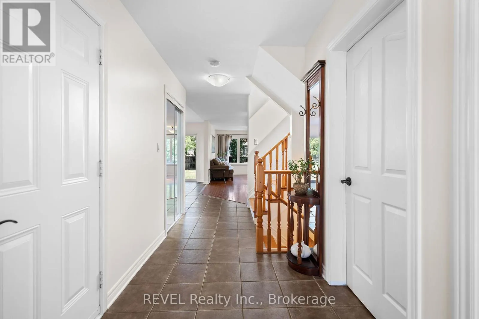 99 LORETTA DRIVE