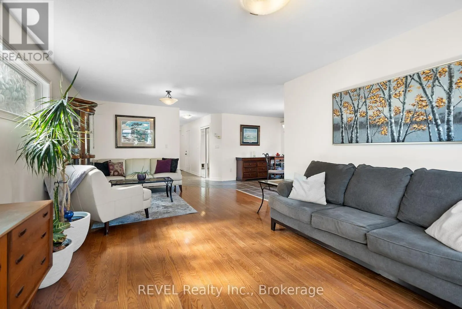 99 LORETTA DRIVE