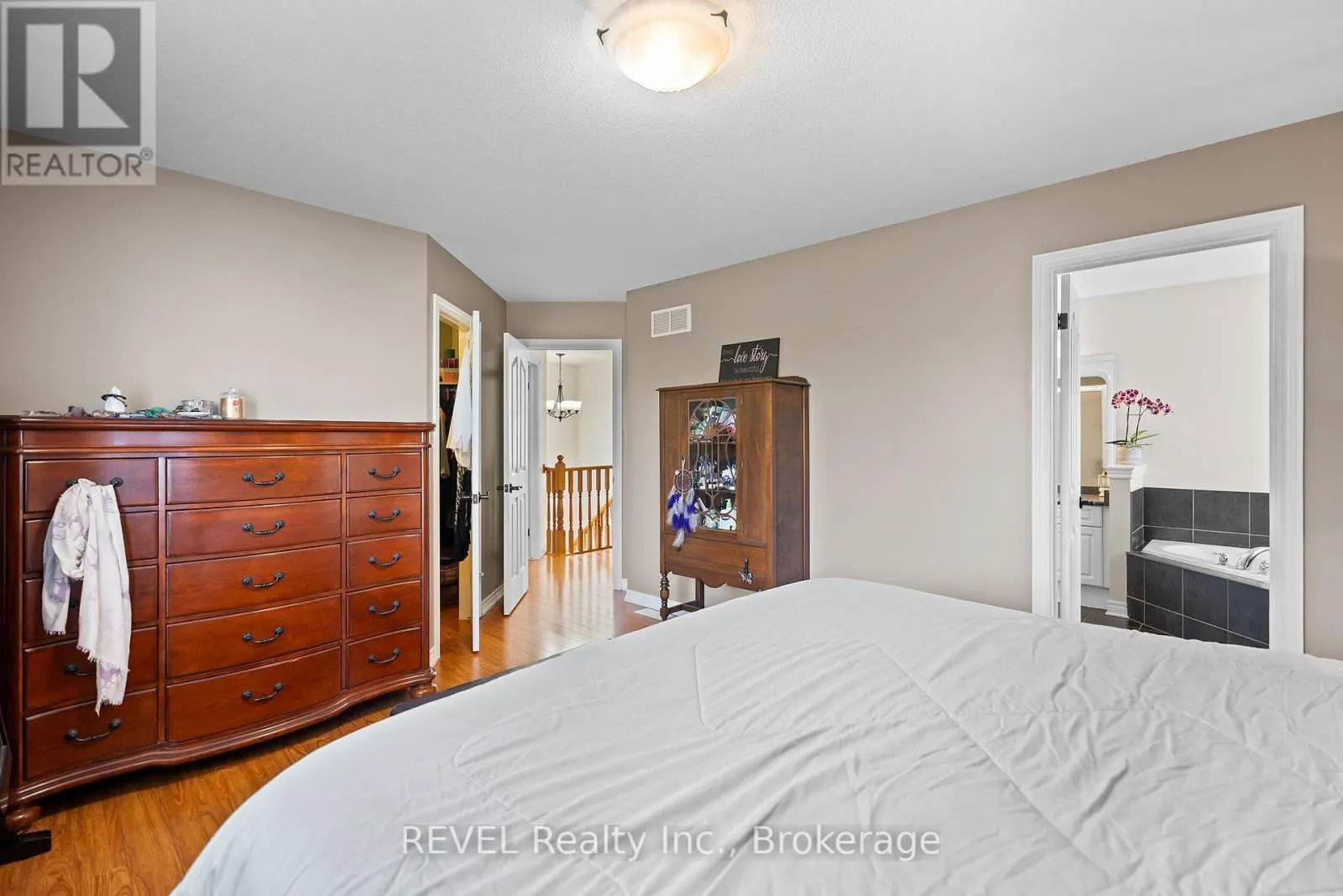 99 LORETTA DRIVE