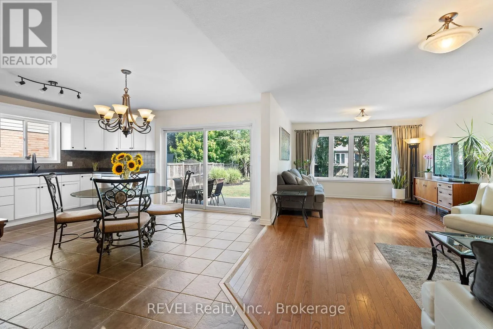 99 LORETTA DRIVE