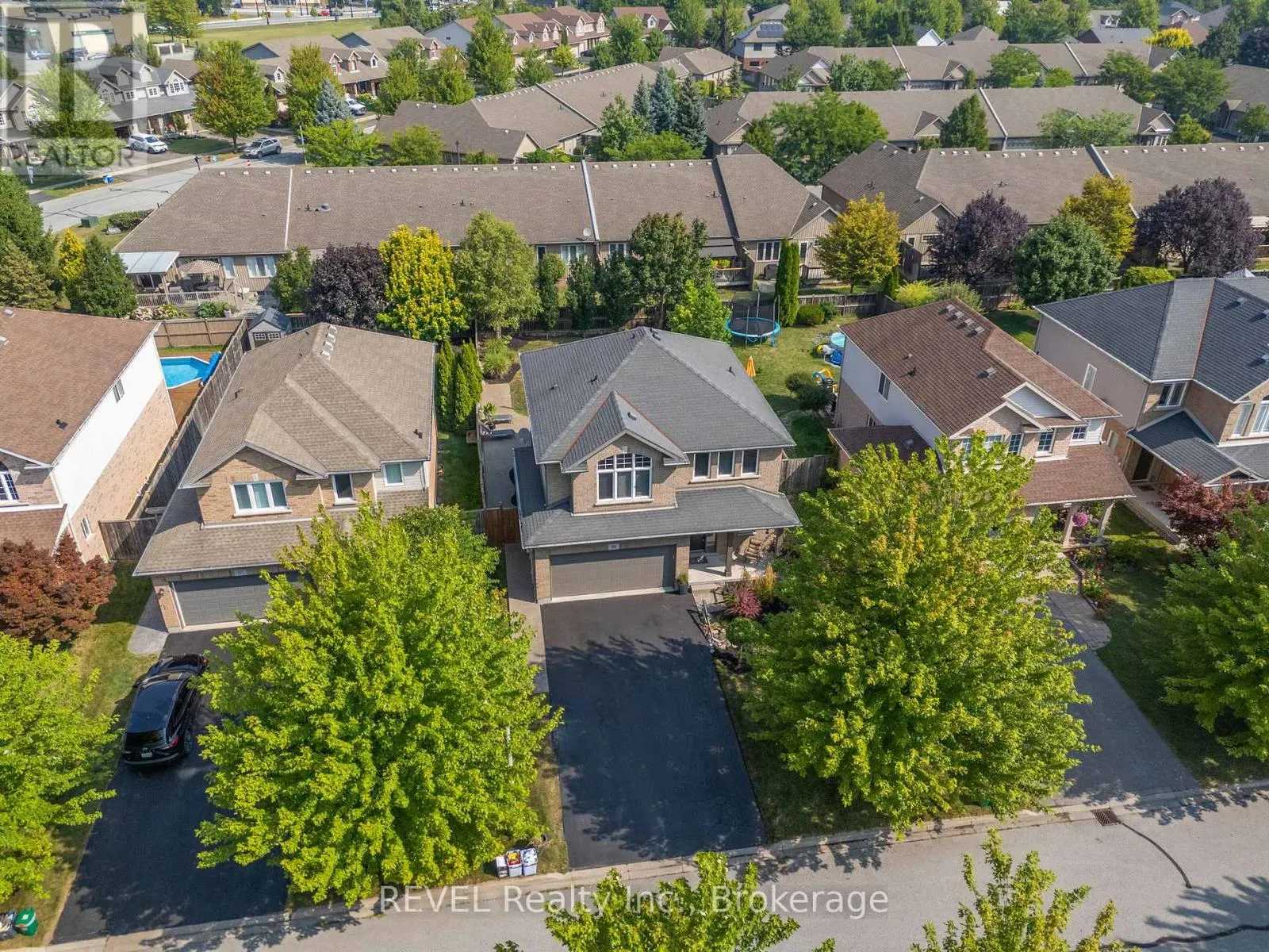 99 LORETTA DRIVE