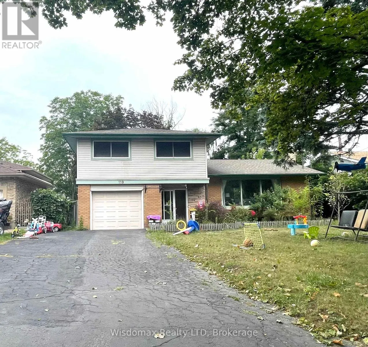 110 RIVERVIEW BOULEVARD
