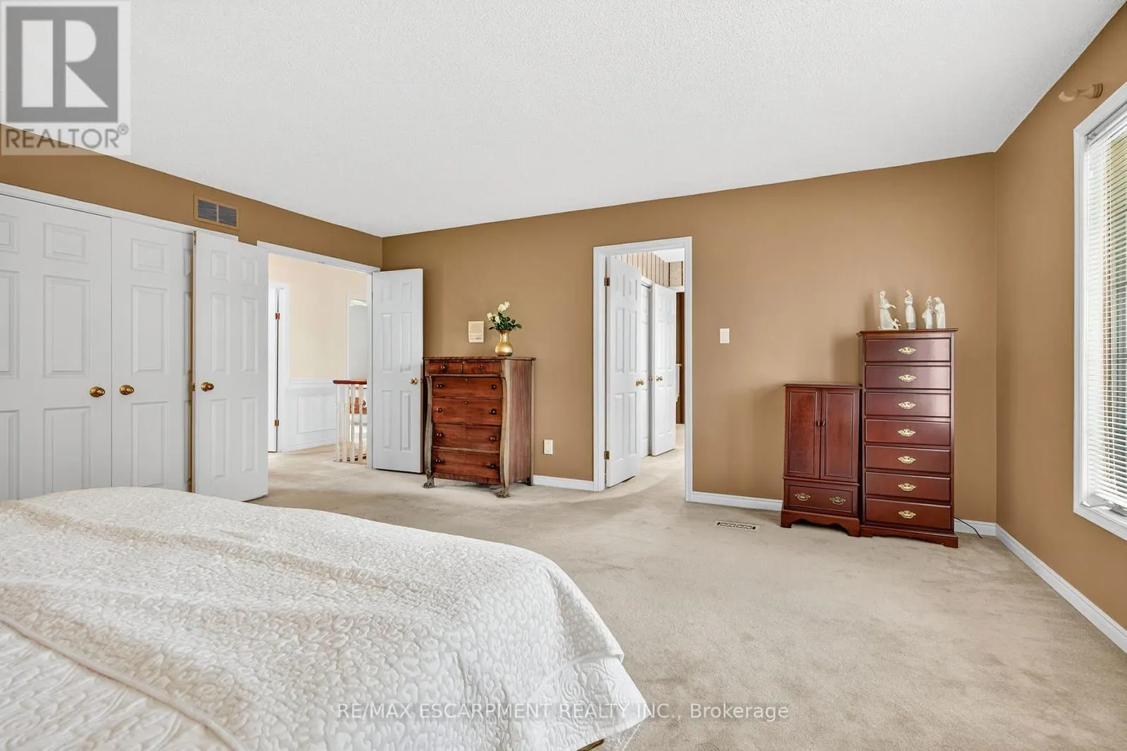 22 WENEIL DRIVE