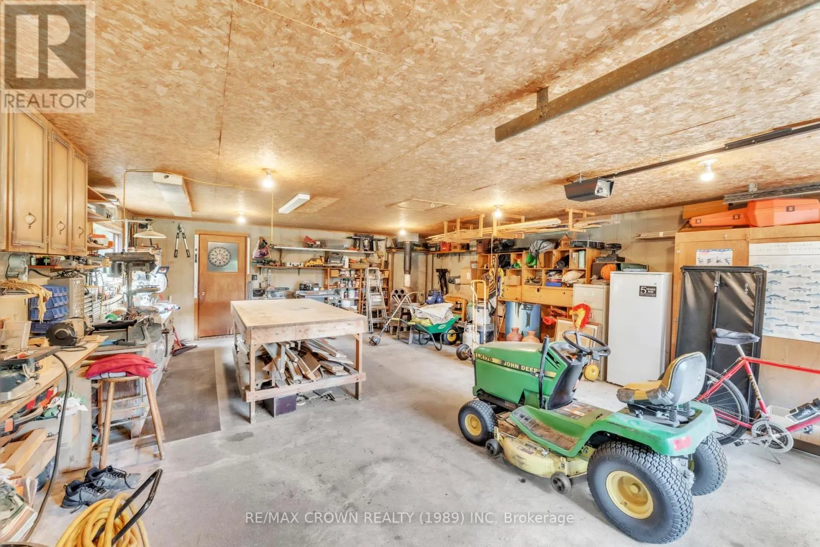796 LALANDE ROAD