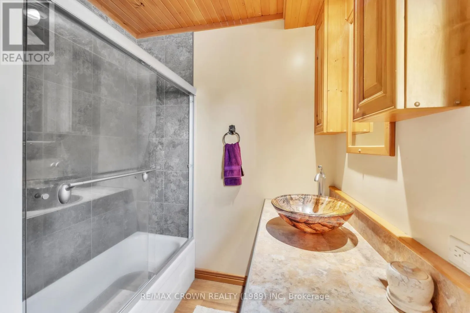 796 LALANDE ROAD