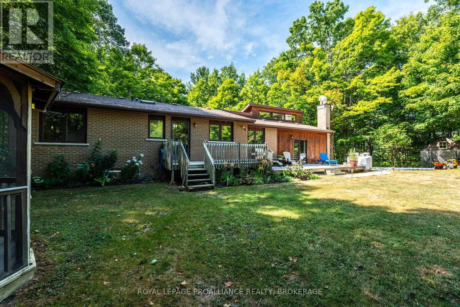 1596 GROUSEWOOD LANE