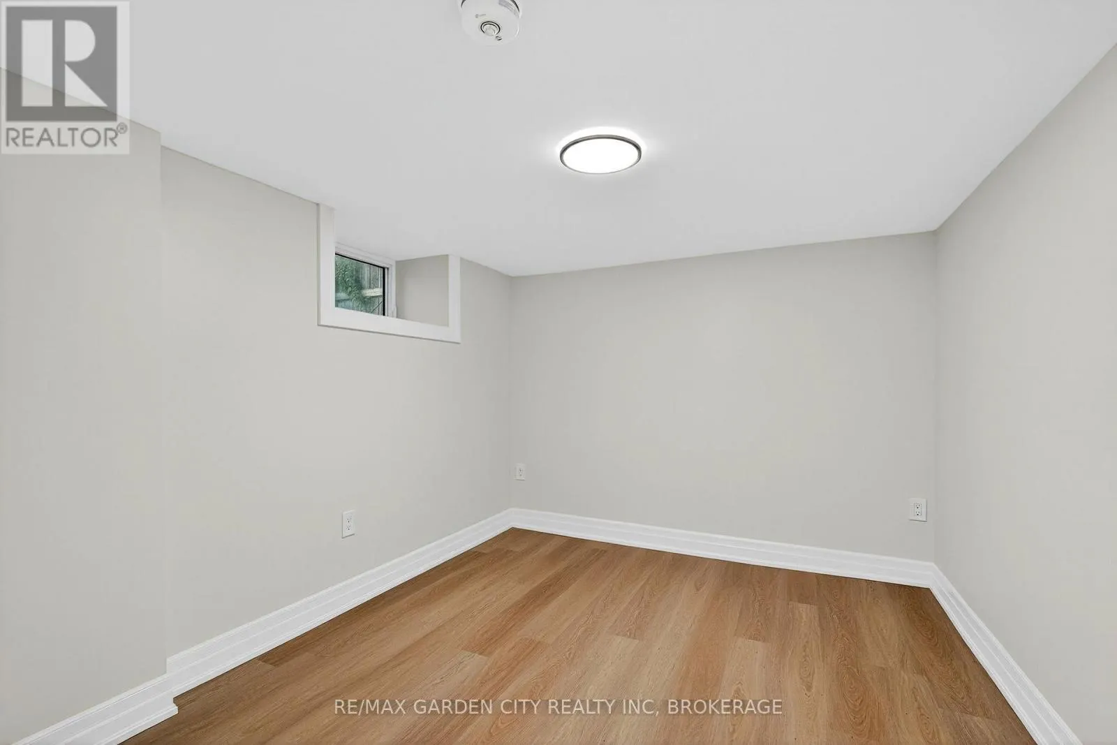 LOWER - 104 CARRICK AVENUE, #LOWER