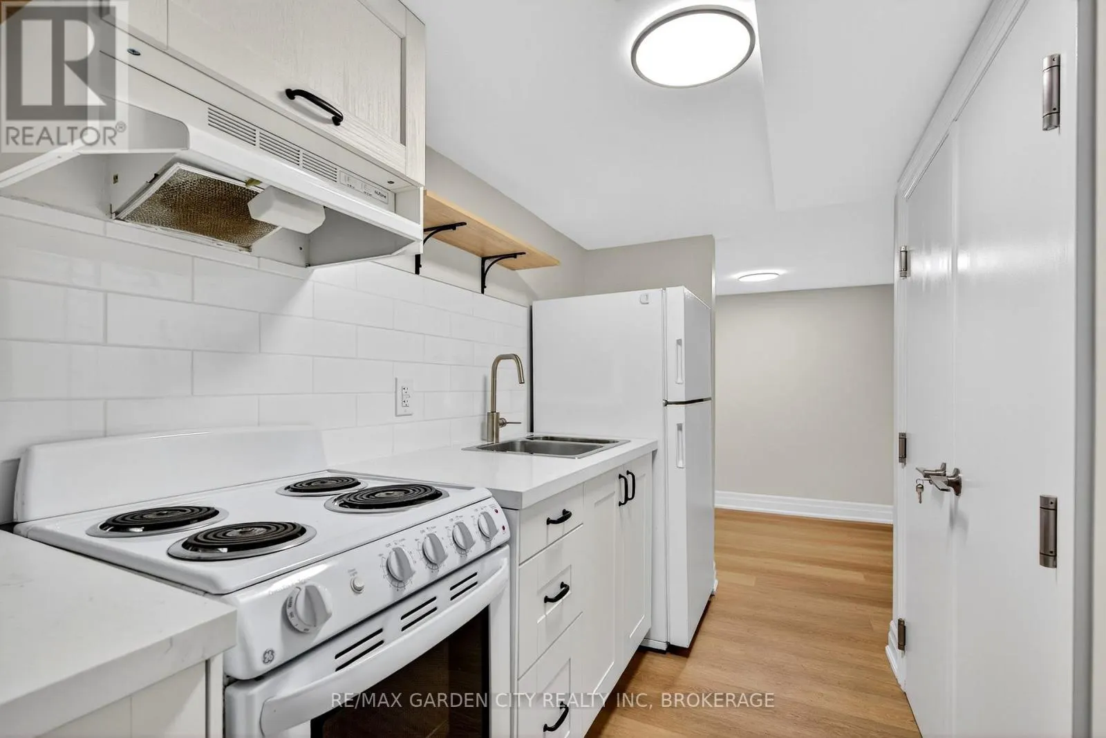 LOWER - 104 CARRICK AVENUE, #LOWER