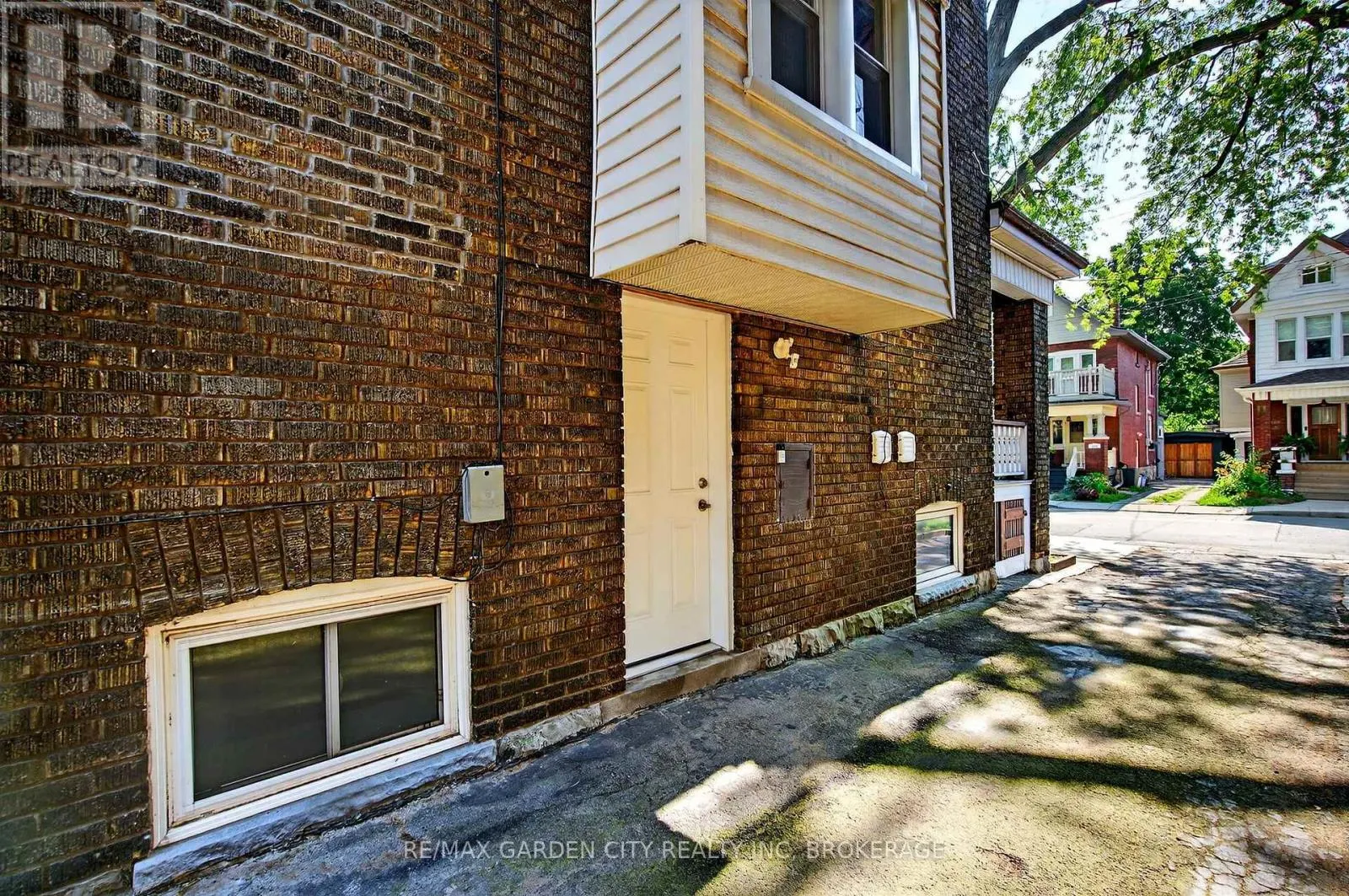 LOWER - 104 CARRICK AVENUE, #LOWER