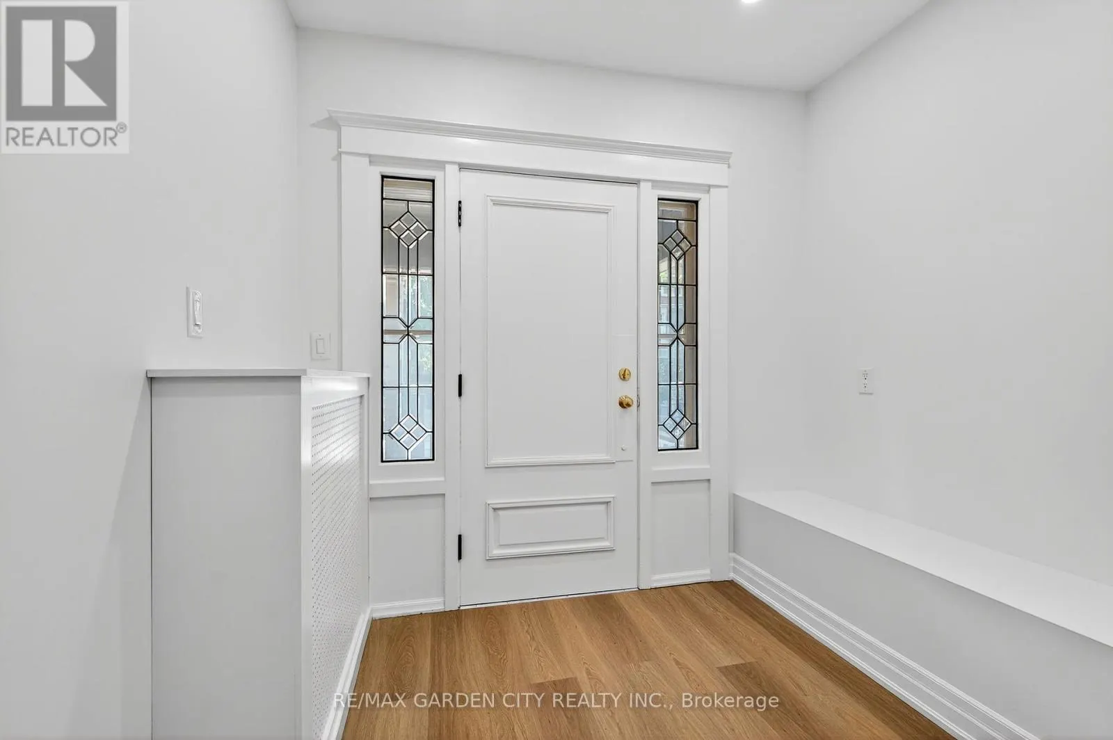UPPER - 104 CARRICK AVENUE