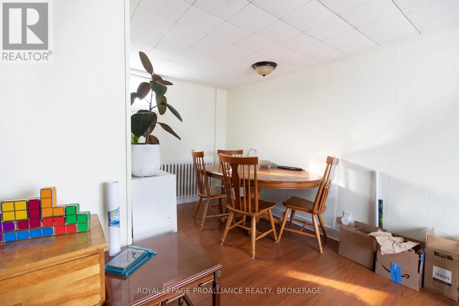 512-514 MACDONNELL STREET