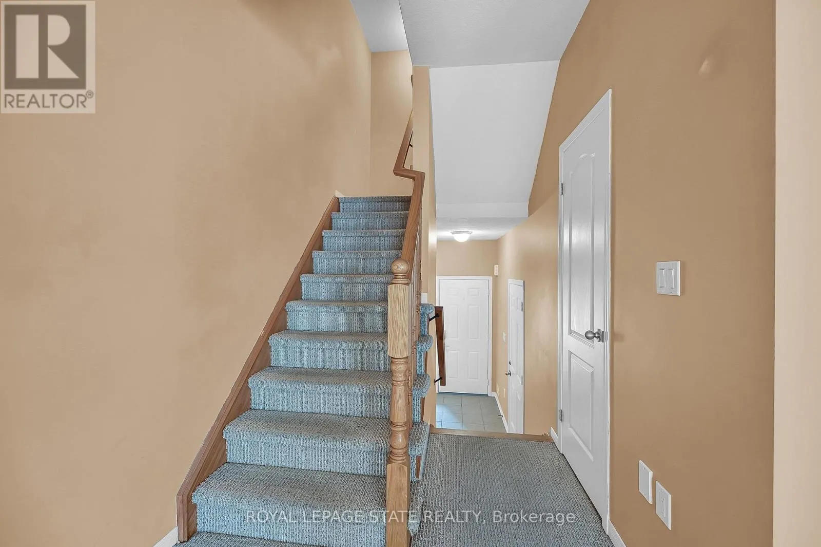 24 - 170 PALACEBEACH TRAIL