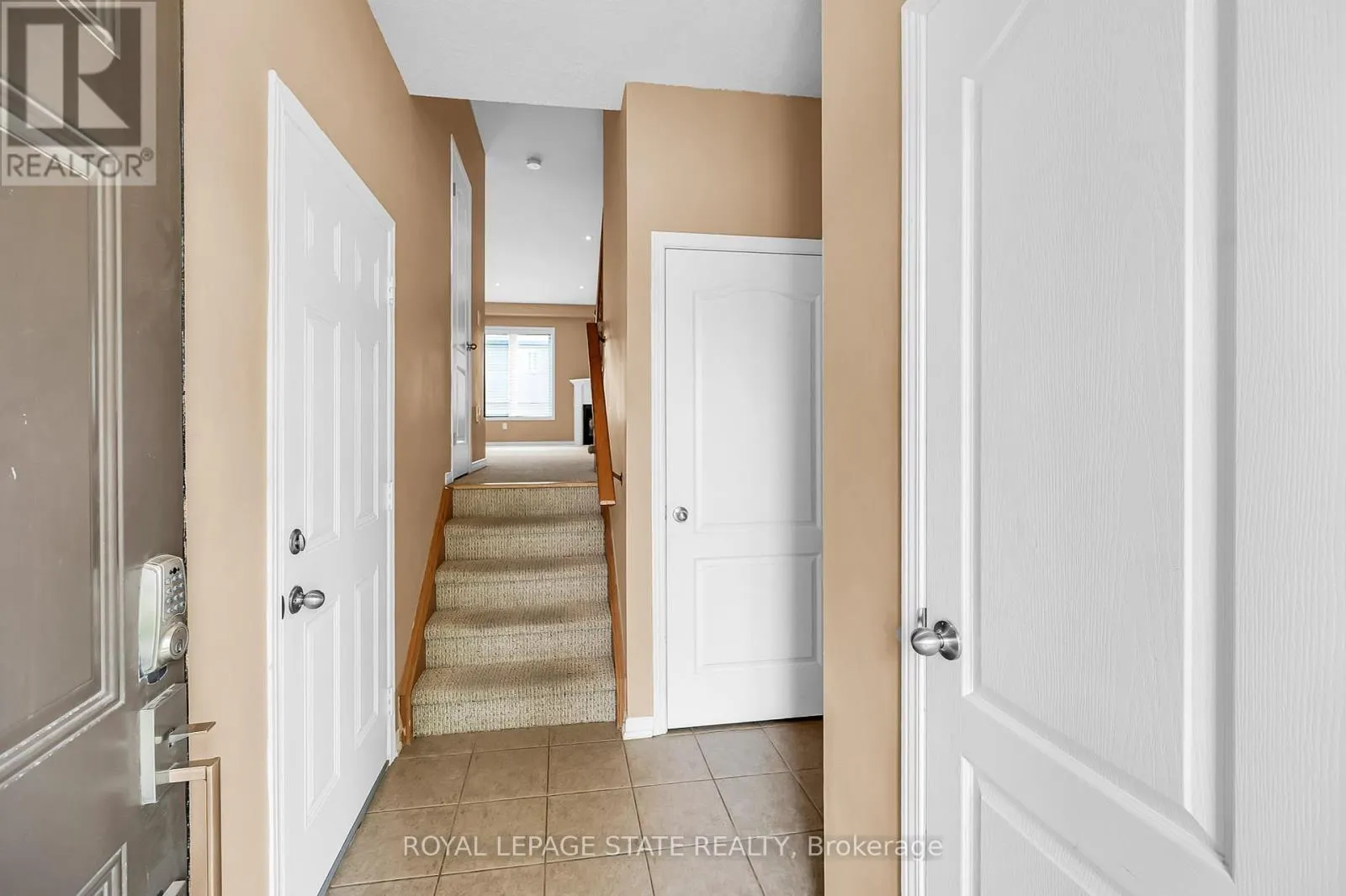 24 - 170 PALACEBEACH TRAIL