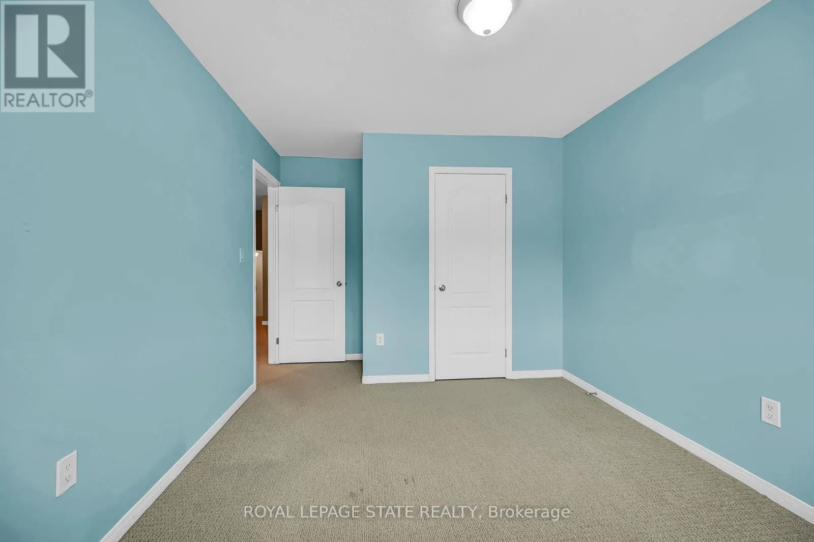 24 - 170 PALACEBEACH TRAIL