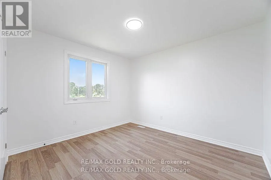 224 SKYLINE AVENUE