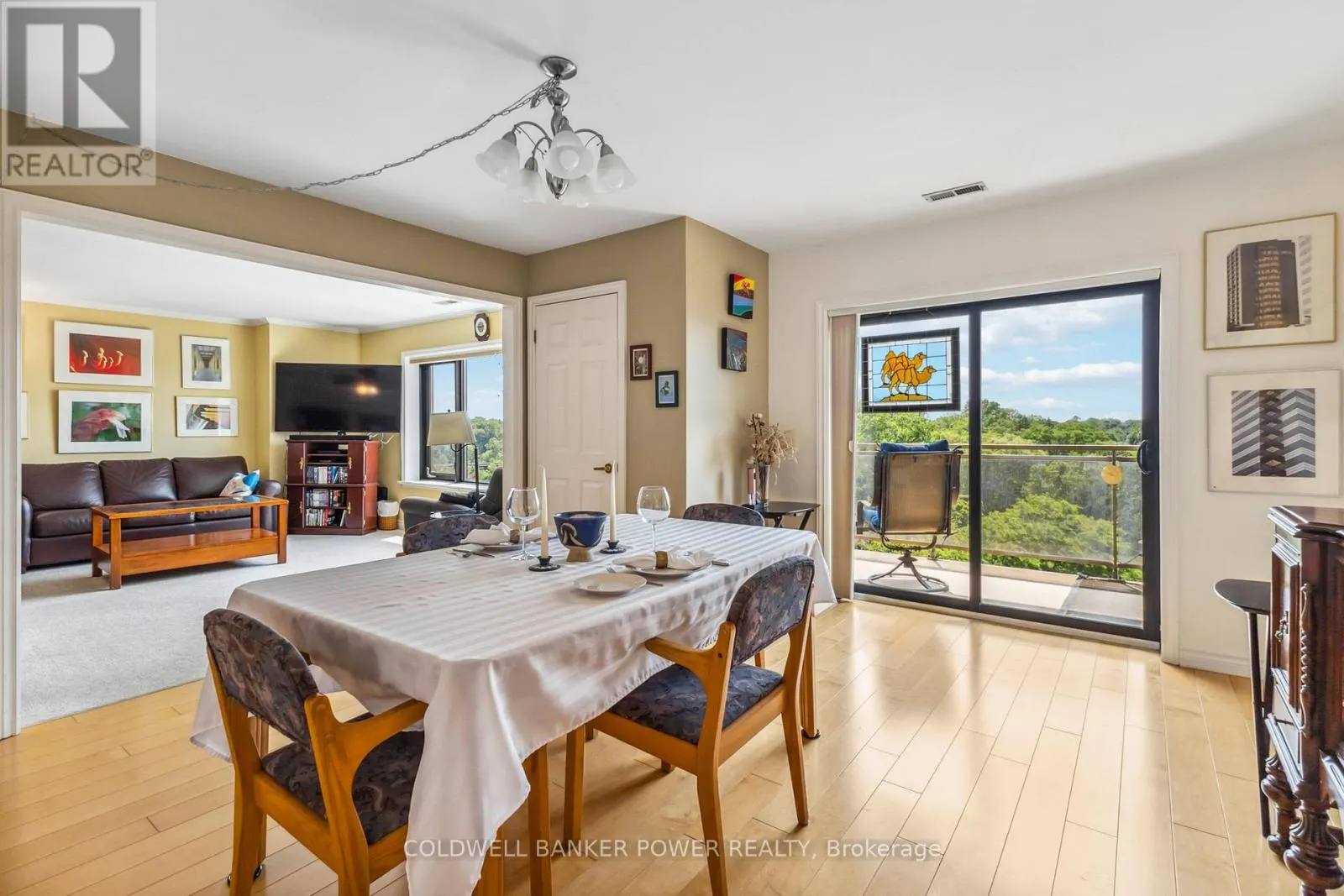 602 - 19 KING STREET, #602