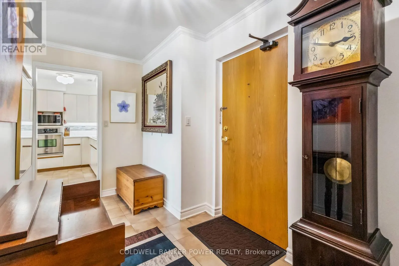 602 - 19 KING STREET, #602