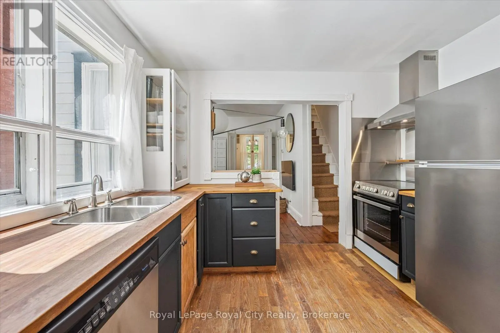80 CORK STREET W