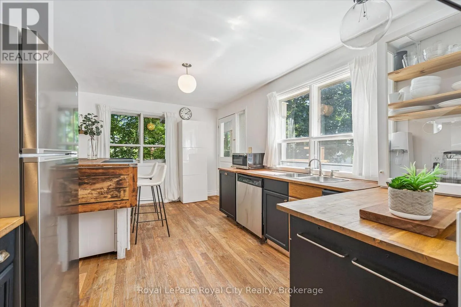 80 CORK STREET W