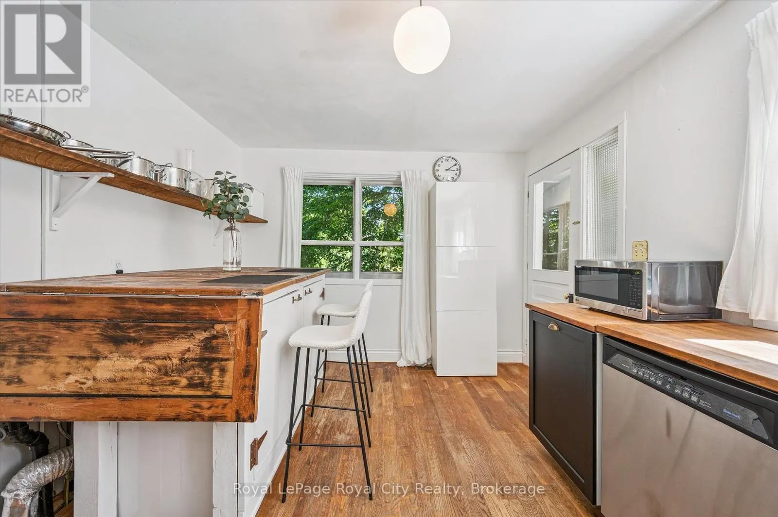 80 CORK STREET W